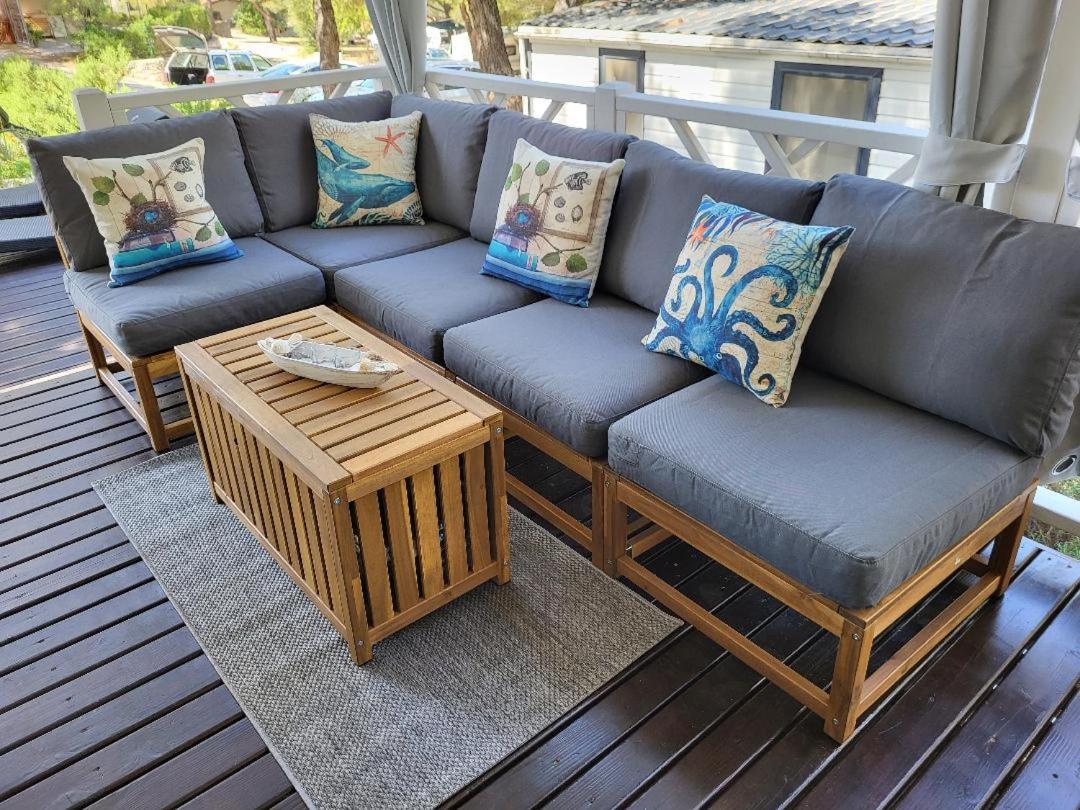 Mobilheim Andrea Wunderschoene Ferienwohnung Direkt Am Meer 耶泽拉 外观 照片
