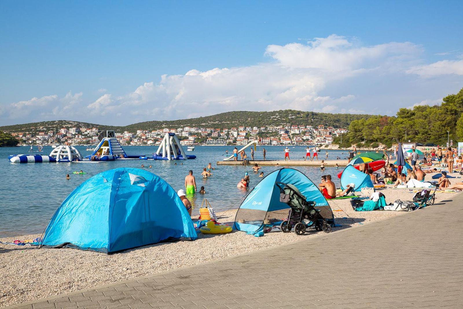 Mobilheim Andrea Wunderschoene Ferienwohnung Direkt Am Meer 耶泽拉 外观 照片
